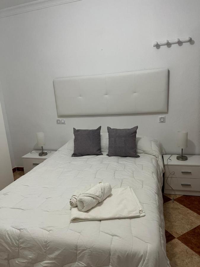 El Torreon 3 Apartment Lora del Rio ภายนอก รูปภาพ